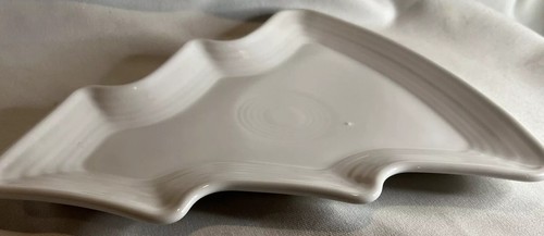 Fiestaware Christmas Tree Cookie Plate Holiday Serving Dish 10" x 7" White - Picture 6 of 17