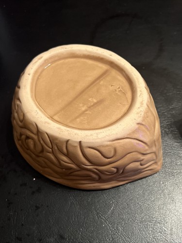 Super Cool Vintage Squirrel Sitting on A Giant Walnut Lidded Jar Candy Dish - Picture 6 of 7