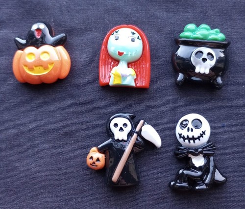 18 Mini Halloween Rosin & Glass Figurines - Picture 20 of 21