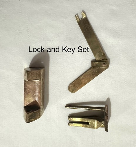 Vintage Rosewood Jadeite & Brass Chinese Jewelry Box Brass Trim & Lock Mechanism - Bild 4 von 10