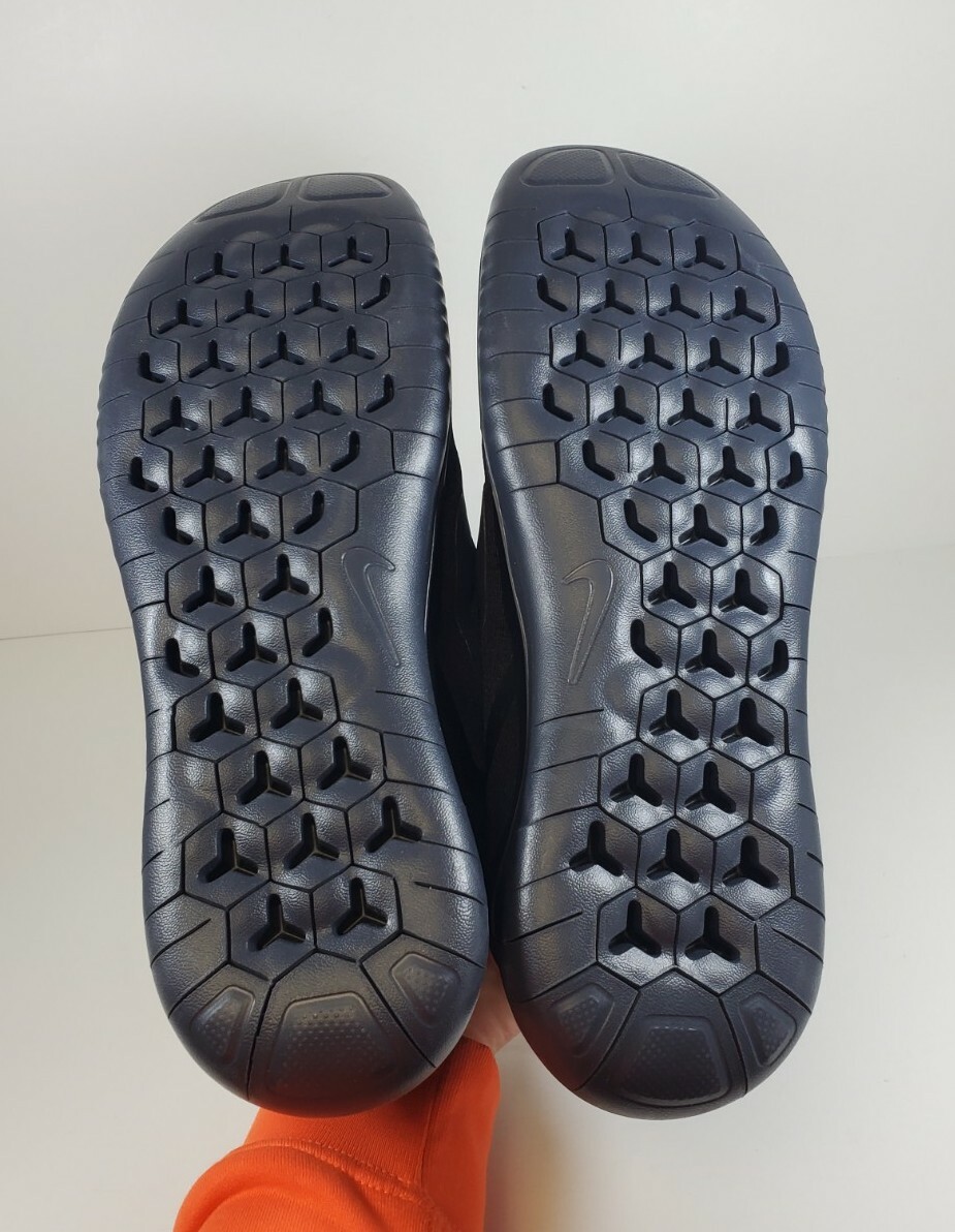 Nike free rn hotsell 2018 black orange