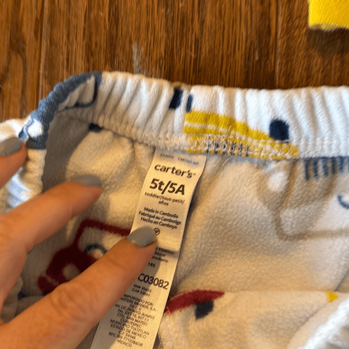 Boys 5t Carters Fleece pajama set bundle - Picture 4 of 9