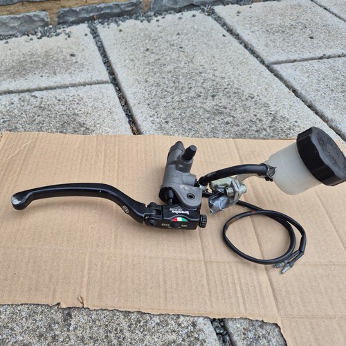 BREMBO RCS 19 RCS19 FRONT BRAKE MASTER CYLINDER 19 x 18 x 20