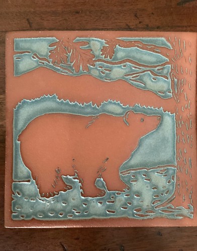 Asheville Tileworks Arts & Crafts Bear 6 X 6 Inch Clay Pressed & Glazed - Picture 2 of 4