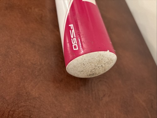 Easton Fastpitch Softball Bat - Picture 8 of 10