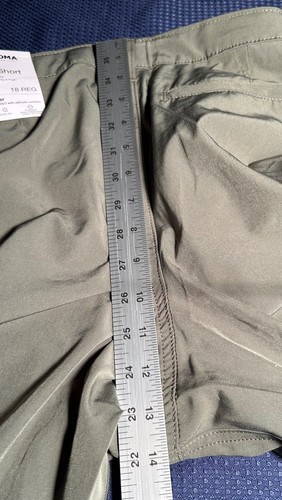Sonoma Flexwear Tech Shorts Youth Boys Size 18 Regular Zip Cargo Pocket Green - Picture 8 of 11