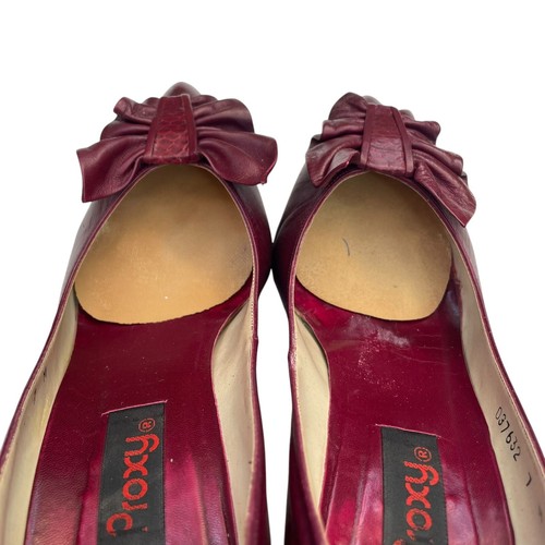 Vintage Proxy Maroon Leather Heels Size 7M - Picture 7 of 9
