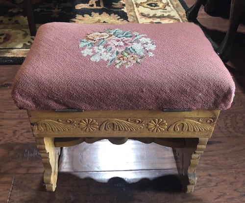 Antique Walnut Victorian Eastlake Slipper Bench Sewing Stool Footstool Opens - Picture 5 of 12