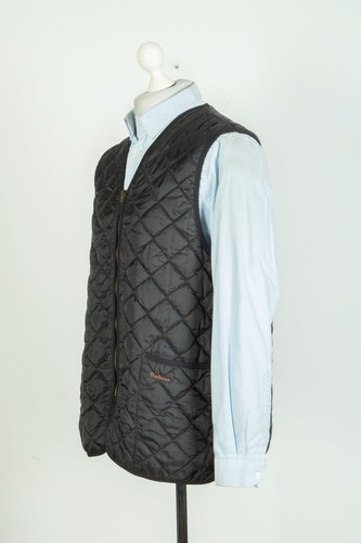 Barbour Waistcoat Quilted Black Vest Gilet Liner Size 46 - Picture 3 of 7