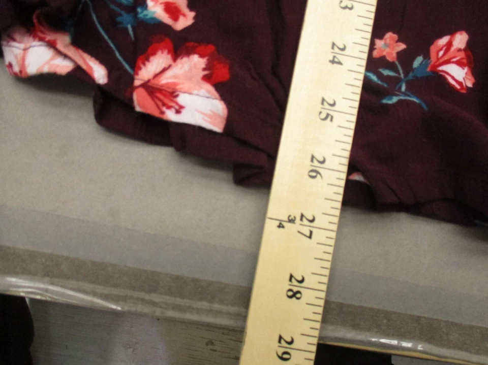 Vestido midi manga 3/4 multicolor floral cuello redondo manga 3/4 131 OLD NAVY talla M (8) para niñas Foto 4 de 4