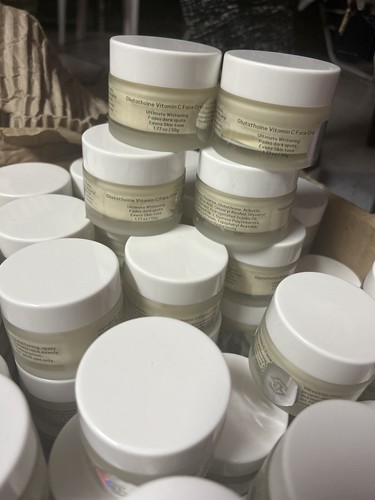 glutathione Vitamin C Face Cream - Picture 3 of 5