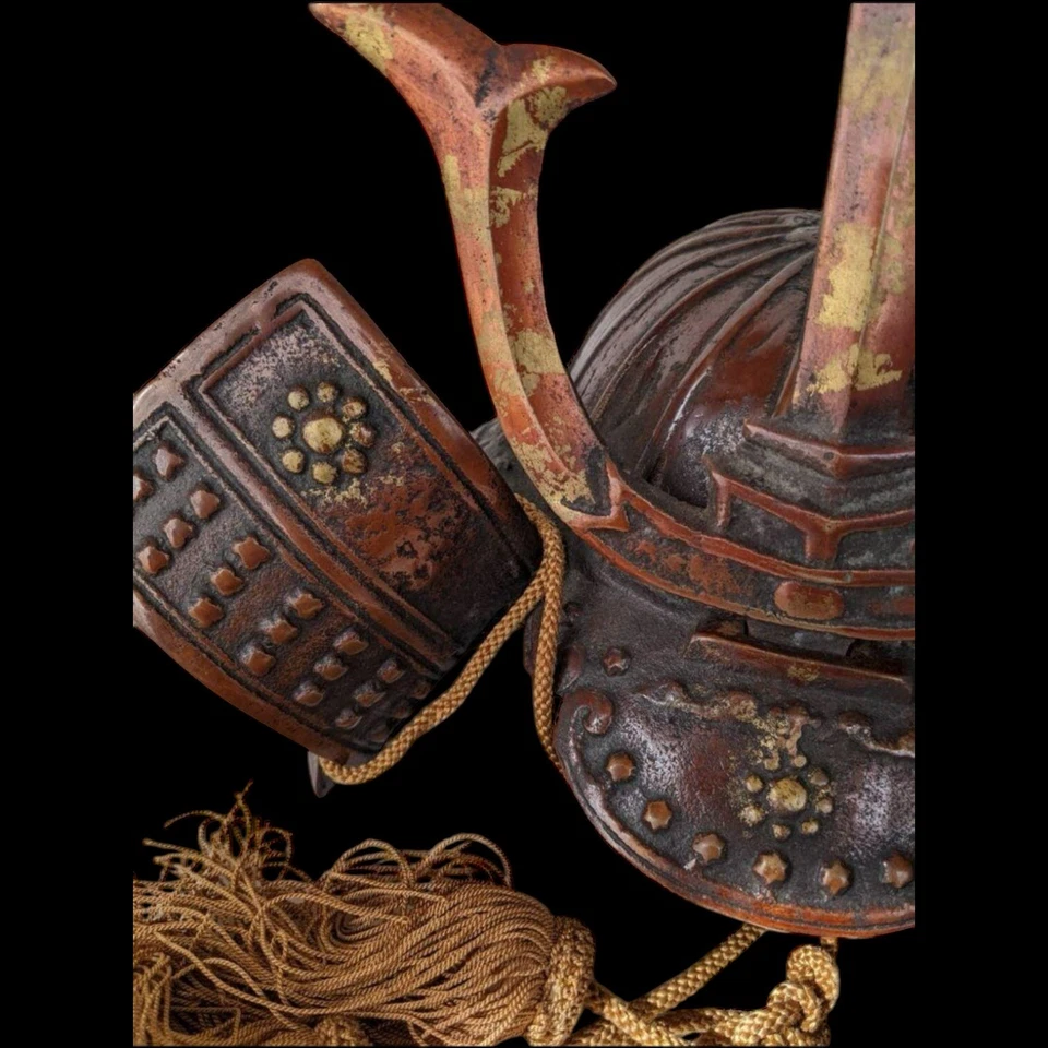 Antiguo casco samurai japonés Kabuto Dragon Armadura Yoroi insostenible Foto 4 de 4