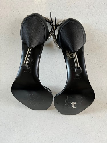 Alexander McQueen Embroidered Double Strap Sandal in Black/silver Size 38.5 - Picture 10 of 12