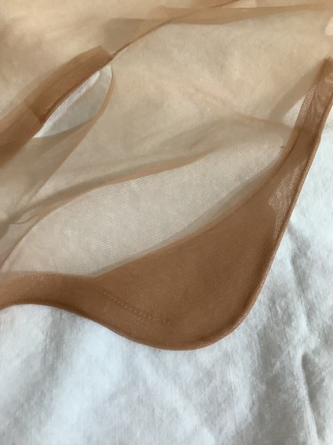 VTG Sheer Garter Stockings Full Fashioned Flat Knit Irregular Beige Cuban 9 1/2 - Picture 13 of 13