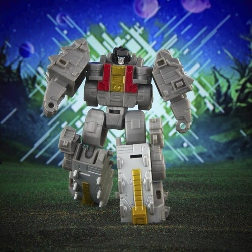 Transformers Legacy Ev Core Class Dinobot Scarr NEW! Volcanicus Combiner! USA - Picture 3 of 5