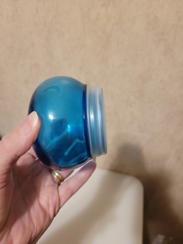 Vintage Turq Aqua Blue Glass Apothecary Jar Bubble Top Made in Belgium 6.5 " - Picture 11 of 16