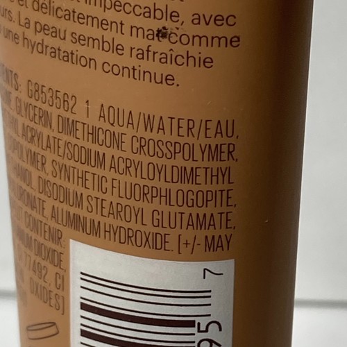 1) Maybelline Dream Velvet Soft Matte Hydrating Foundation Caramel #92 - Picture 11 of 14