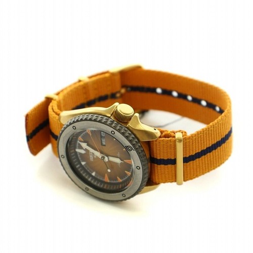 SEIKO 5 Sports Naruto & Boruto NARUTO UZUMAKI Limited Edition Watch SBSA092 Rare - Picture 5 of 8