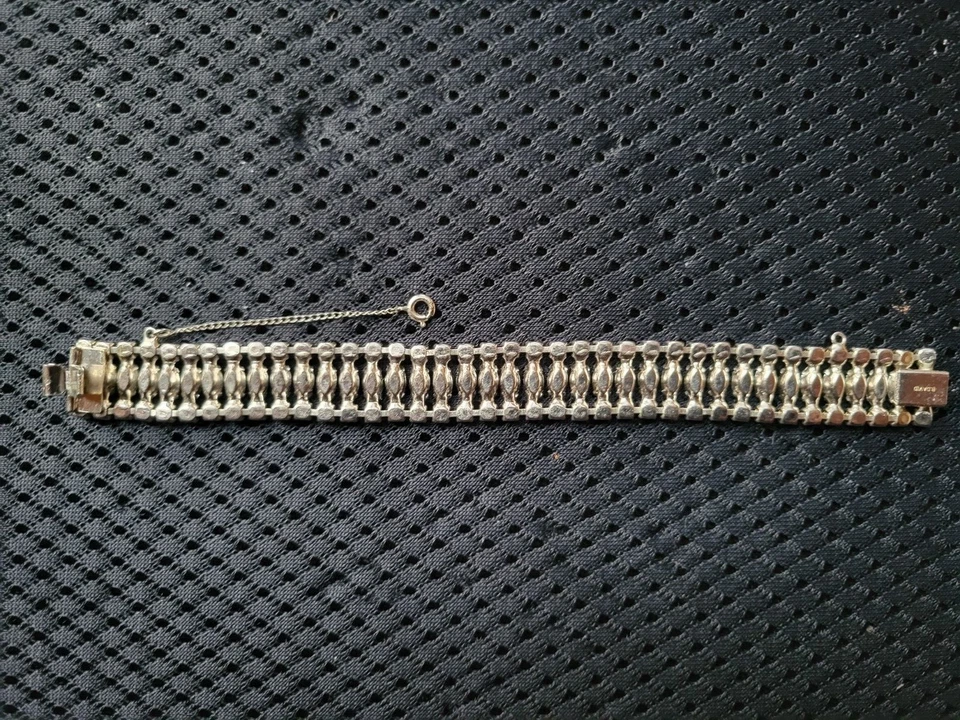 SIGNED VINTAGE B. DAVID RUBY EMERALD RHINESTONE BRACELET - BEAUTIFUL STUNNING !! - Image 2 of 4