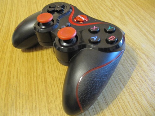 GEN GAME S5 CONTROLLER BLUETOOTH for Pad, Phone, Smart Box / TV, IOS ANDROID - Picture 2 of 11