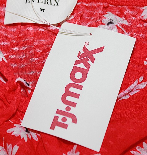 Everly Romper Red White Floral Print Size Small - Picture 5 of 8