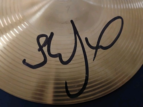 DMB CARTER BEAUFORD STEFAN & TIM TRIPLE SIGNED 8" GENERIC DRUM CYMBAL PROOF PICS - Picture 3 of 6