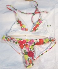 NWOT Pilyq White Floral Triangle Cheeky Bikini Swim Set 98506