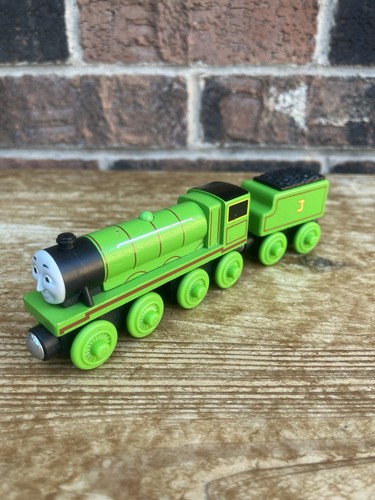 Thomas Tank Engine & Friends Wooden Train HENRY - LEARNING CURVE ETC POST DISCS