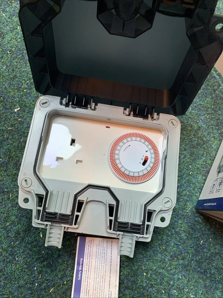 BG Electrical WP23TM24, White, 2 2  - Image 2 of 4