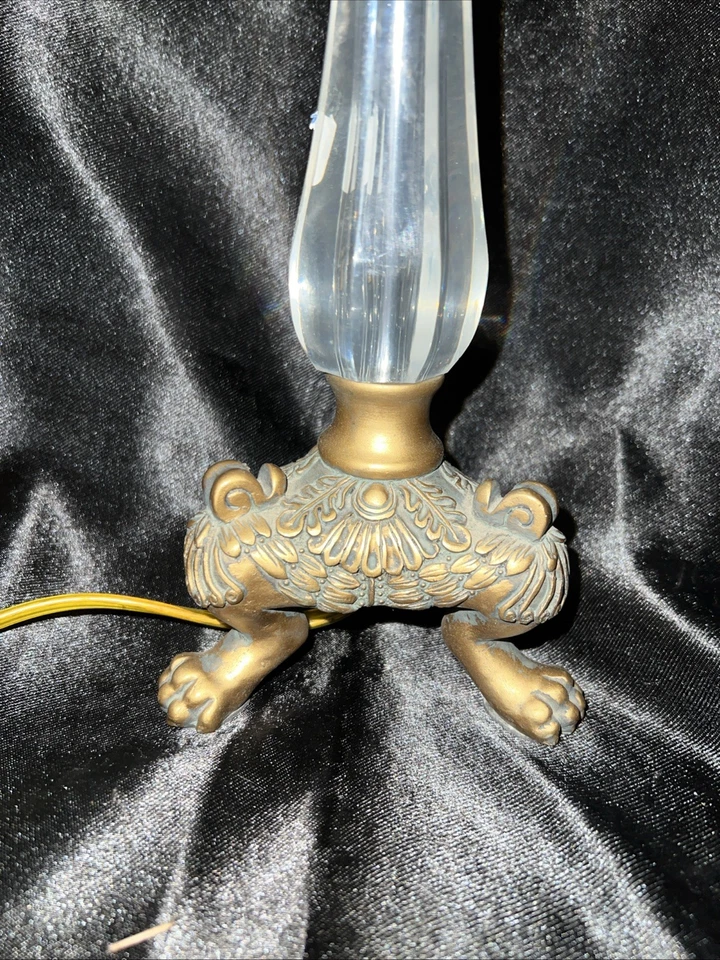 Antique French gilt ormolu bronze and Murano-style Lamp from late 19th century. - Image 2 of 4