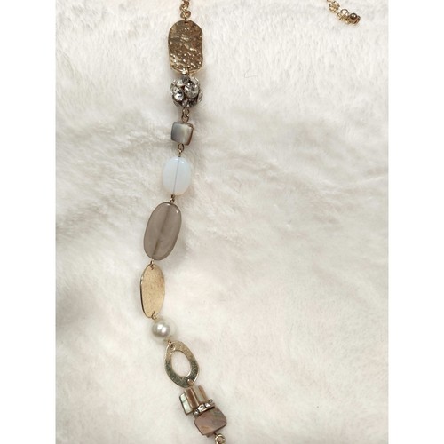 Elegant 36" Beaded Necklace in Golden Neutral Tones - Picture 3 of 4