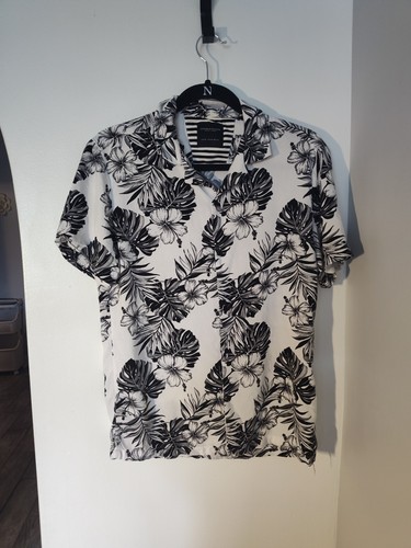 Denim & Flower Men's Black And White Floral Shirt Vacation,Beach, Hawaiian
