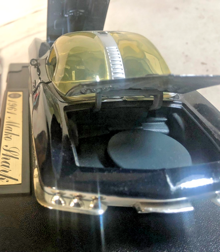 Chevrolet Mako Shark Corvette 1961 Motor Max Design 1:18 diecast #73102 (C) - Imagen 9 de 10
