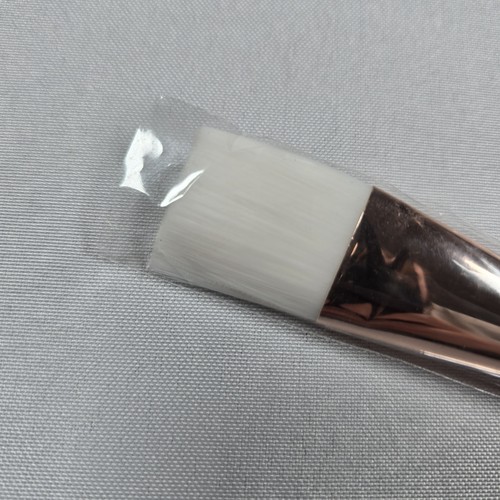 VOLITION SKIN CARE PAINTBRUSH Make Up Synthetic Bristles Beauty Product NEW - Picture 2 of 4