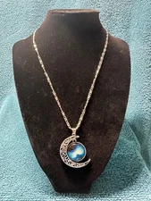 Crescent Pendant Necklace Gemstone Silver Half Moon Blue/Black New