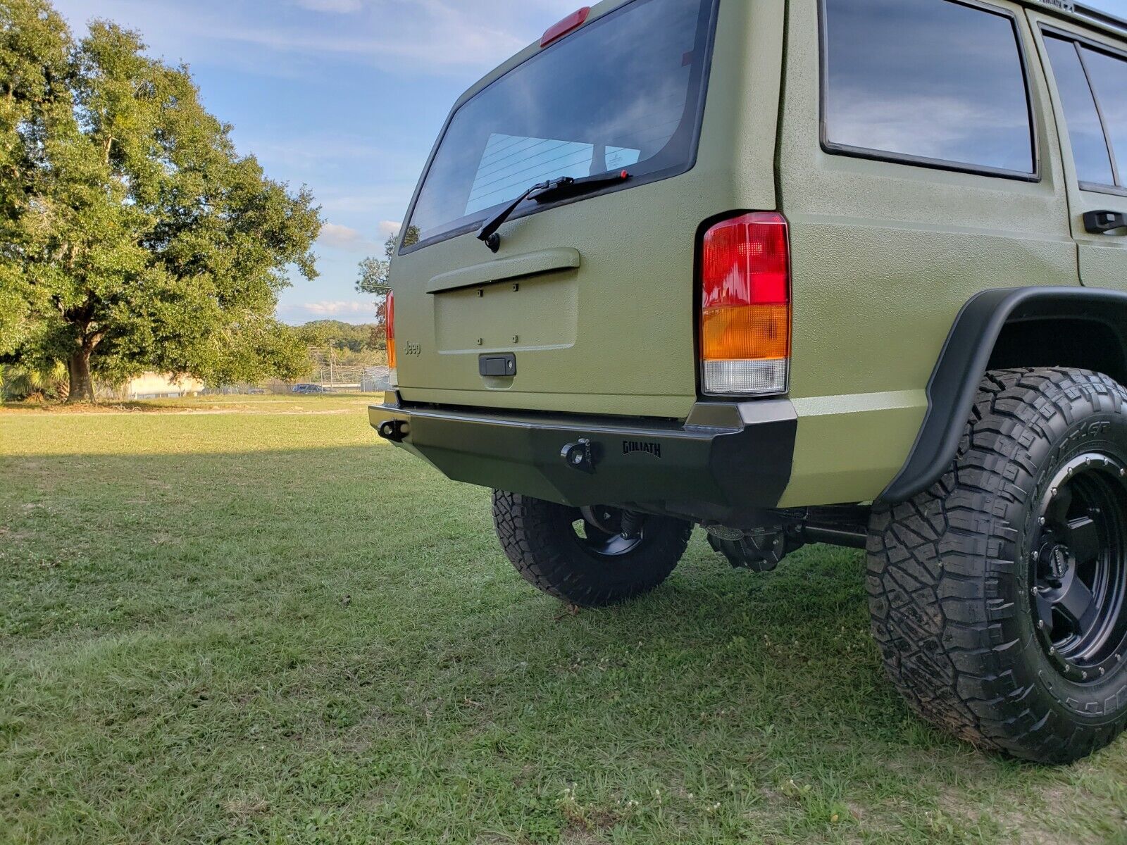 Picture 2 of 7