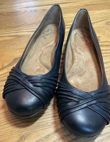 Naturalizer "GIRLY" Women’s Natural Soul Black leather Mary Janes Size 6.5 - Picture 2 of 12