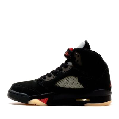 Nike Women's Air Jordan 5 Retro GORE-TEX Off Noir DR0092-001 Nike Women's Air Jordan 5 Retro GORE-TEX Off Noir DR0092-001