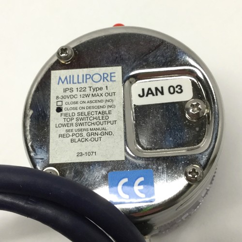 Millipore IPS 122 Type 1 Mykrolis Vacuum Switch 30inHg 100psi, 2" Dial, 8-30VDC - Picture 2 of 5