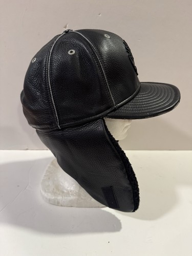 Vintage New Era X Timberland Trapper Mütze Leder Muster Not For Resale 7 1/2