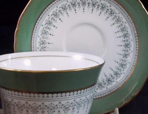Royal Worcester Regency Green and Gray Group of 2 Cup and Saucer Sets Z2730 - Picture 4 of 6