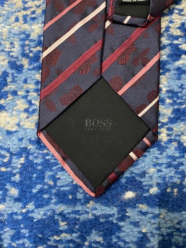 Hugo Boss burgundische rosa marineblau schräge Streifen Seidenkrawatte Blumenmuster Italien - Bild 5 von 6