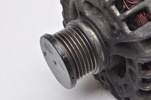 SEAT LEON III 1.6 TDI 16V 105CV Alternatore 03L903023K - Foto 2 di 5