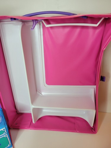 Vintage Barbie Fashion Doll Fold-Out Bedroom Carrying Case-1995 - Picture 11 of 24
