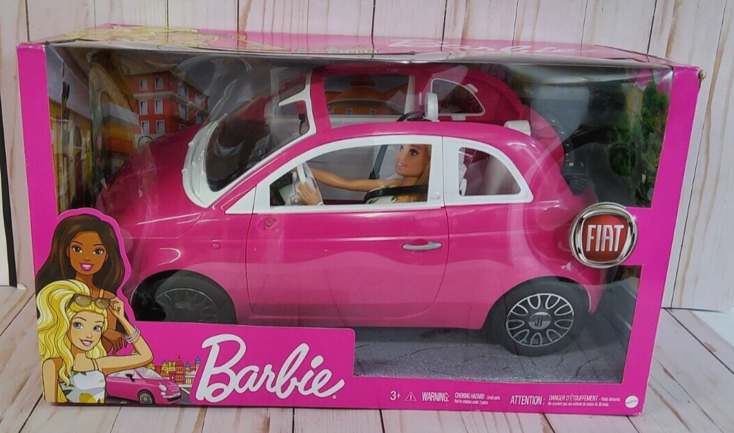 Boneca Barbie Com Carro Fiat Mattel Gxr57