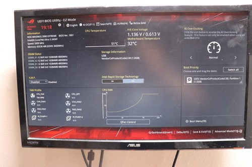 ASUS ROG MAXIMUS Z890 EXTREME Intel Z890 LGA 1851 E-ATX motherboard 2 - Afbeelding 2 van 11