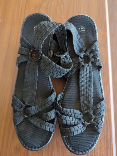 Bernie Mev Black Crystal Wedge Strappy Sandal Women's Size 41 / 10.5 - 2.5 Heel - Picture 2 of 5
