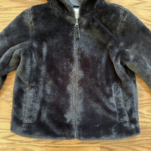 Cat & Jack Girls Size Medium 7/8 Faux Fur Hooded Jacket Coat Full Zip Black EUC! - Picture 3 of 11