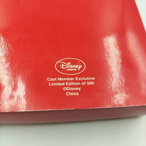 Disney Store Cast Memeber Pin Badge Ltd to 500 with Presentation Box - Picture 6 of 11