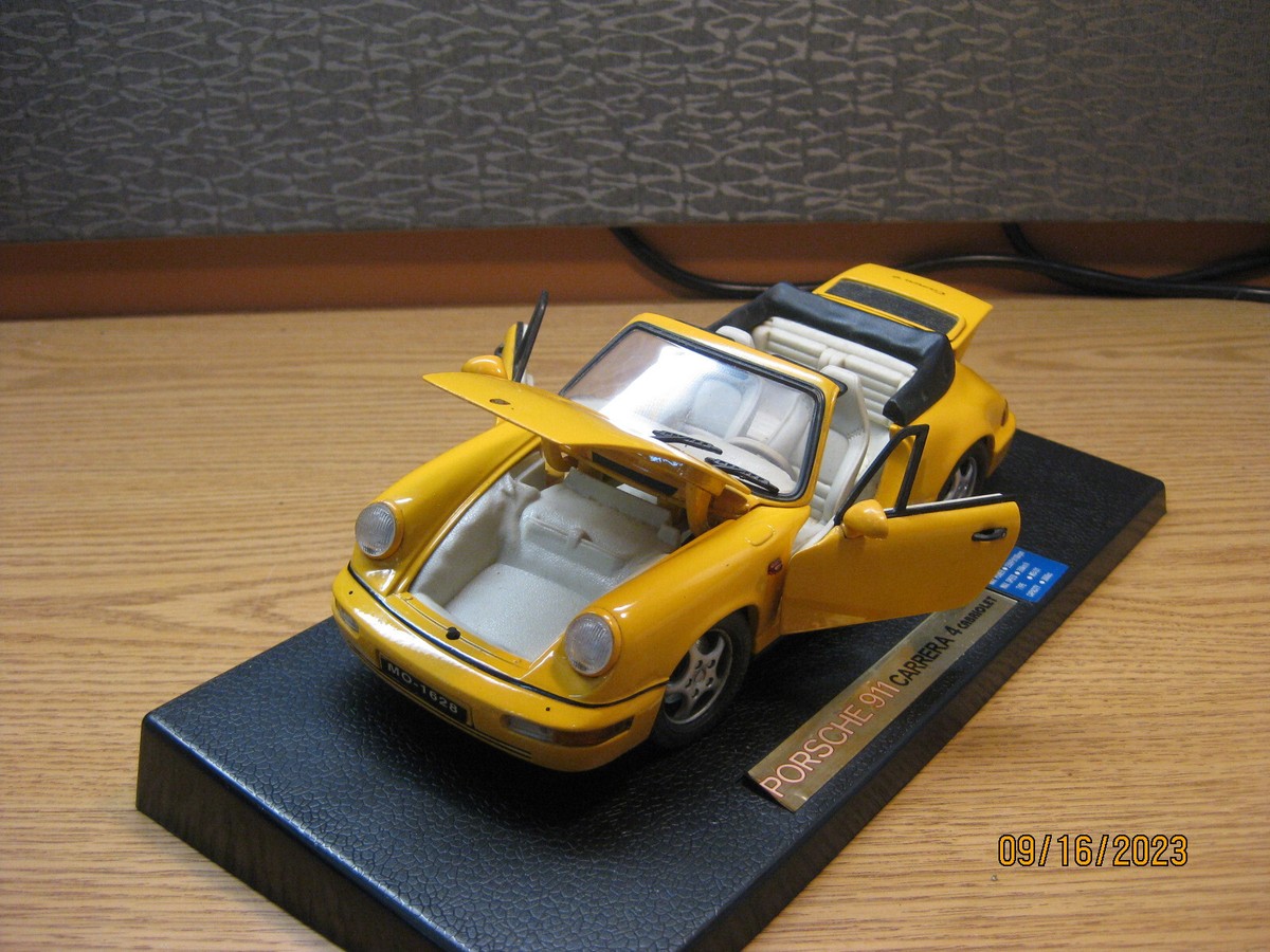 お値下げしました！　ポルシェ911   1/18  anson製 お値下げしました！ ポルシェ911 1/18 anson製 - メルカリ